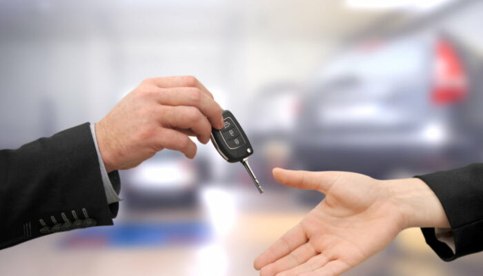 8 mistakes one should avoid when hiring a car