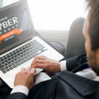 10 Hacks to Try for the Best Cyber Monday Experience